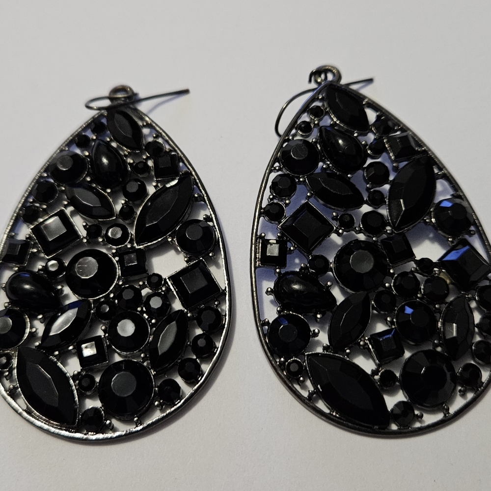 Vintage Gothic Style Earrings Set